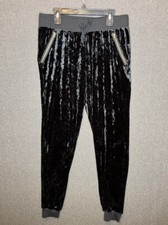 Hot kiss sweatpants for sale  Charlotte