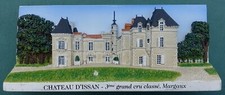 Ímã de geladeira lembrança Chateau D'Issan castelo e vinícola Margaux Bordeaux França comprar usado  Enviando para Brazil