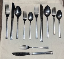 Usado, Lote de talheres vintage dórico aço inoxidável 12 peças conjunto de ajuste de lugar colher garfo comprar usado  Enviando para Brazil