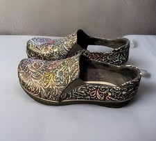 Klogs moxy rainbow for sale  Hatboro