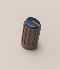 Tappo potenziometro blu usato  Spedire a Italy