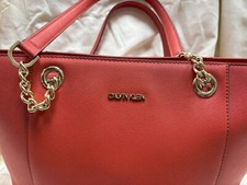 Nova bolsa tote Calvin Klein Saffiano com saco de pó original. comprar usado  Enviando para Brazil