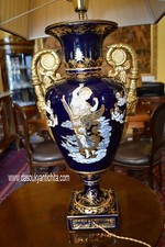 Lampada tavolo blu usato  Roma