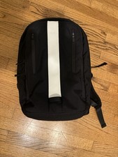 Usado, Mochila Rapha Pequena 15L - Bicicleta Ciclismo Viajante, Compatível com Laptop 15", Capa de Chuva comprar usado Usado, Mochila Rapha Pequena 15L - Bicicleta Ciclismo Viajante, Compatível com Laptop 15", Capa de Chuva comprar usado  Enviando para Brazil