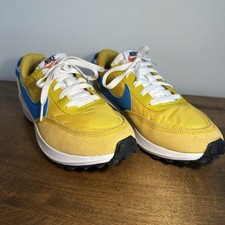 Size 8.5 nike for sale  Leland