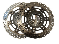 Dischi freno anteriore usato Dischi freno anteriore usato  Chignolo Po
