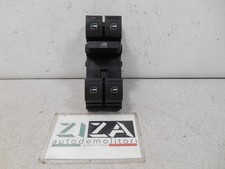 Pannello finestrino anteriore usato  Putignano