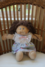 Usado, Boneca infantil Cabbage Patch vintage cabelo castanho bebê comprar usado  Enviando para Brazil