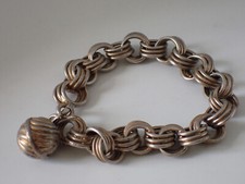 Beau bracelet breloque d'occasion  Chantelle