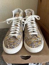 Nike vintage liberty for sale  FORRES