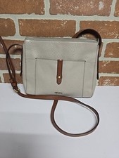 Bolsa de viagem Fossil feminina tiracolo couro pebbled cinza pequena, usado comprar usado Bolsa de viagem Fossil feminina tiracolo couro pebbled cinza pequena, usado comprar usado  Enviando para Brazil