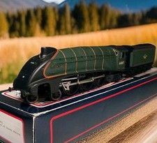 Boxed bachmann silver for sale Boxed bachmann silver for sale  HARROGATE