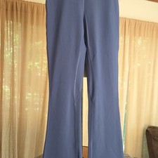 LULULEMON - Mini Calça Flare Align HR 28” - Tamanho 4 - Azul Utilitário comprar usado  Enviando para Brazil