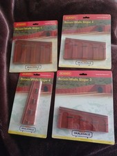 Hornby retain wall for sale  LISS