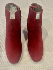 Bottines daim rouge d'occasion  Cavalaire-sur-Mer