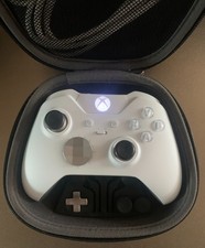 Manette xbox elite d'occasion  Avesnes-les-Aubert