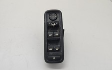 Pulsantiera anteriore sinistra usato Pulsantiera anteriore sinistra usato  Italia