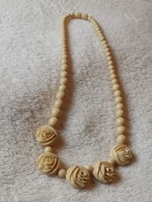 Ancien collier celluloïd d'occasion  Callac