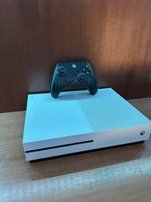 Xbox one 1tb usato  Italia