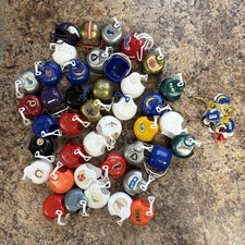 Usado, Lote de (40) capacetes de futebol vintage mini máquina de venda automática de chiclete da NFL LEIA comprar usado Usado, Lote de (40) capacetes de futebol vintage mini máquina de venda automática de chiclete da NFL LEIA comprar usado  Enviando para Brazil