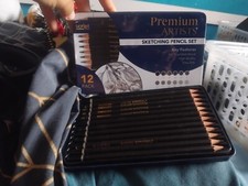 Sketching pencil set for sale  BRIDGNORTH