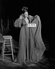 Barbra streisand performs for sale  Fairfax