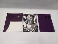 Folheto de vendas de motocicletas Triumph vintage 1995, + folhetos de acessórios e roupas comprar usado  Enviando para Brazil