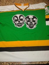 Nice authentic athletic for sale  Somerset