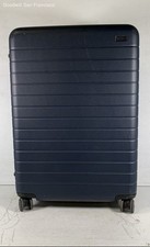Mala de viagem Away azul marinho xadrez capa dura 4 rodas, usado comprar usado Mala de viagem Away azul marinho xadrez capa dura 4 rodas, usado comprar usado  Enviando para Brazil