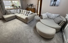 Dfs large corner for sale  BRAMPTON