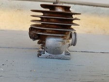 Stihl 024 zylinder gebraucht kaufen  Schönbrunn