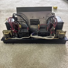 Módulo incandescente Lutron ID-2000/2-D 120VAC 1PH 40A entrada 4000W máximo usado comprar usado Módulo incandescente Lutron ID-2000/2-D 120VAC 1PH 40A entrada 4000W máximo usado comprar usado  Enviando para Brazil