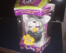 Fresh New Look FNL guaxinim furby 1998 1999 cinza preto branco com caixa comprar usado  Enviando para Brazil