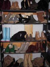 Wholesale lot pairs for sale  Surgoinsville