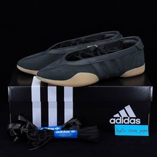 Adidas ladies originals d'occasion  Expédié en Belgium