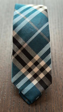 Cravatta burberry cotone usato  Catania