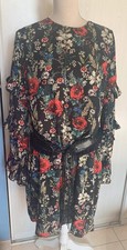 Robe kiabi fleurs d'occasion  Sainte-Marie