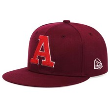 Cappello rapper bordeaux usato  Milano