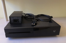 Xbox one 1tb usato  Trieste