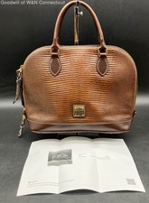 Authenticated dooney bourke d'occasion  Expédié en Belgium