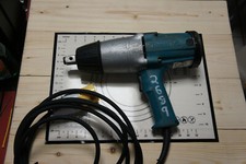 Makita 6906 19mm for sale  READING