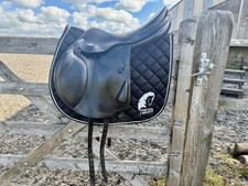 17.5 black equipe for sale  GLASGOW