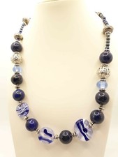Collana lunga con usato  Trevignano Romano