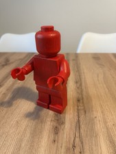 Scultura minifigure lego usato  Solferino