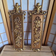 Placas decorativas de parede Syroco em relevo 1970 flores e frutas 6x20" falha leitura comprar usado Placas decorativas de parede Syroco em relevo 1970 flores e frutas 6x20" falha leitura comprar usado  Enviando para Brazil