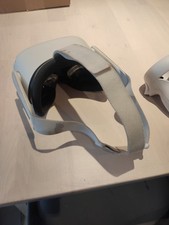 Oculus meta quest for sale  SCARBOROUGH