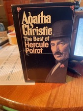 Agatha Christie The Best of Hercule Poirot 4 Book Box Paperback Set VIntage comprar usado Agatha Christie The Best of Hercule Poirot 4 Book Box Paperback Set VIntage comprar usado  Enviando para Brazil