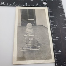 Foto Criança Bebê Estranho Carrinho Walker Roxobel Carolina do Norte 1941 Identificado comprar usado  Enviando para Brazil