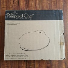 The Pampered Chef pedra redonda grande com alças 15" utensílios de panificação feitos nos EUA comprar usado  Enviando para Brazil