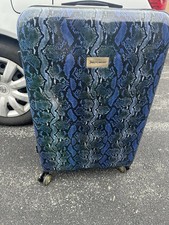 Usado, Bagagem de mão JUICY COUTURE azul com estampa de pele de cobra giratória lado duro 29” usada comprar usado  Enviando para Brazil